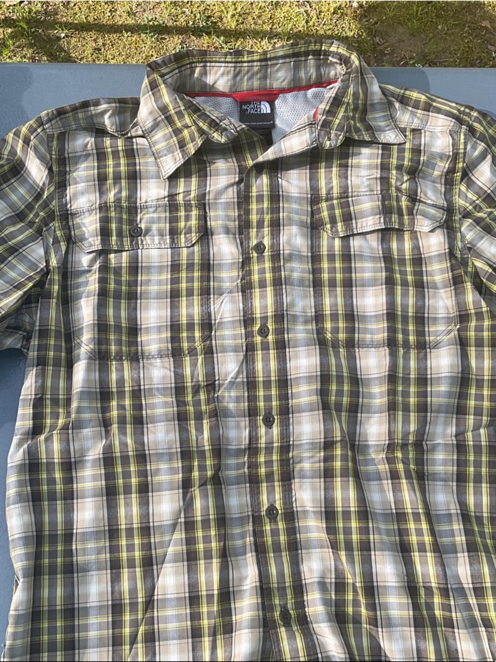 The North Face Men's Plaid Button-Up Shirt - Olive/Gray